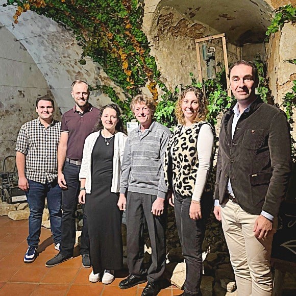 Sonderschrauben Güldner ehrt langjährige Mitarbeitende